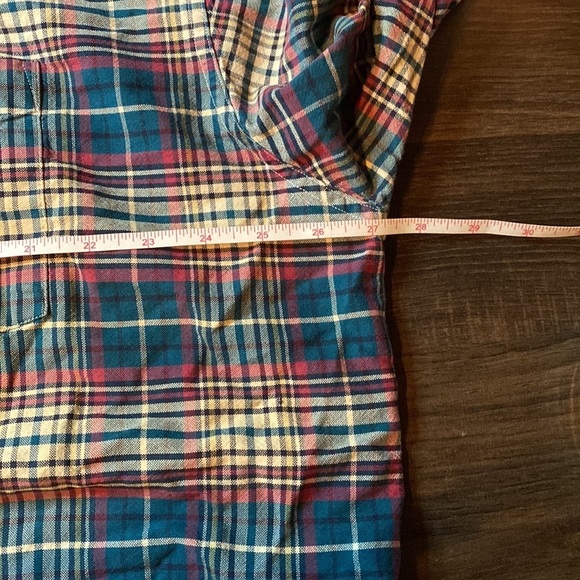 THE arrow company long sleeve button down size 2xl - Picture 5 of 6